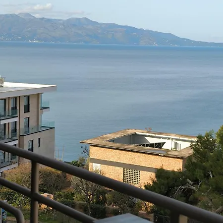 Chicago 3* Sarandë